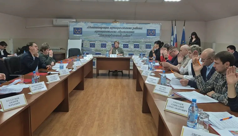 Заседание думы Нижнеудинского района