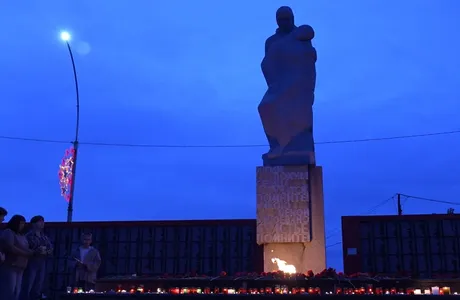 Свеча памяти