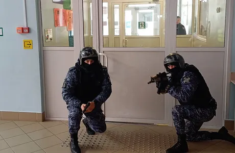 Антитеррористические учения в школе №1 города Нижнеудинска