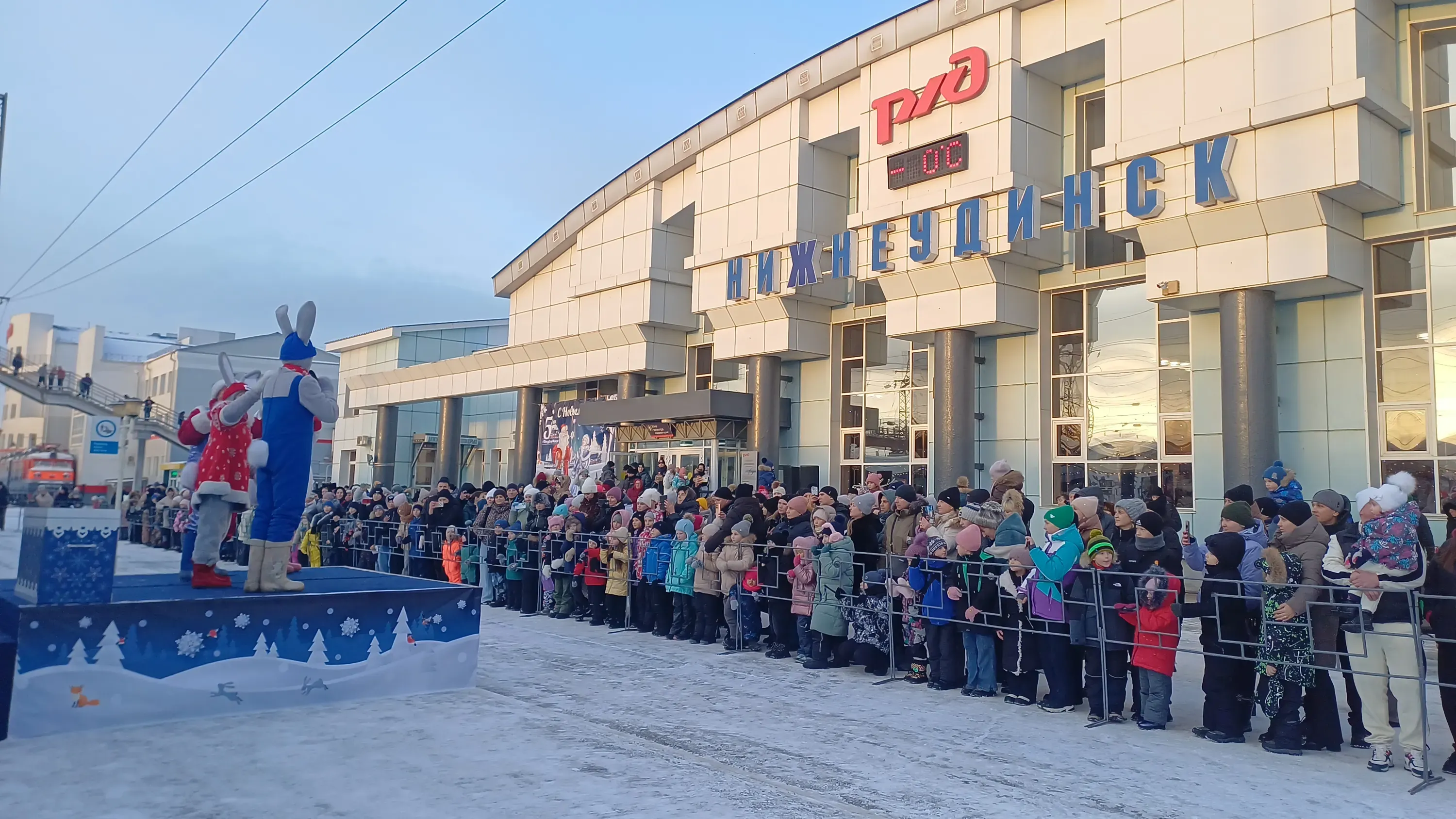 Поезд Деда Мороза в Нижнеудинске