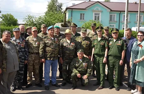 Митинг в честь Дня ветеранов боевых действий