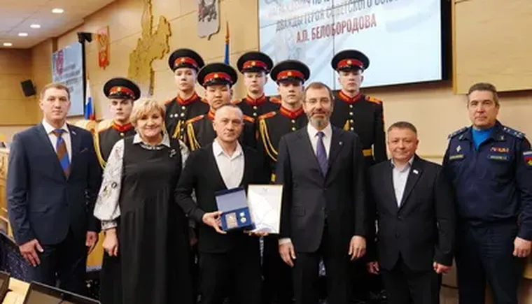 LOF02525_novyy-razmer