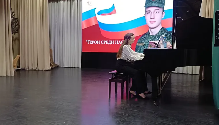 1 (25).mp4_snapshot_00.04.828