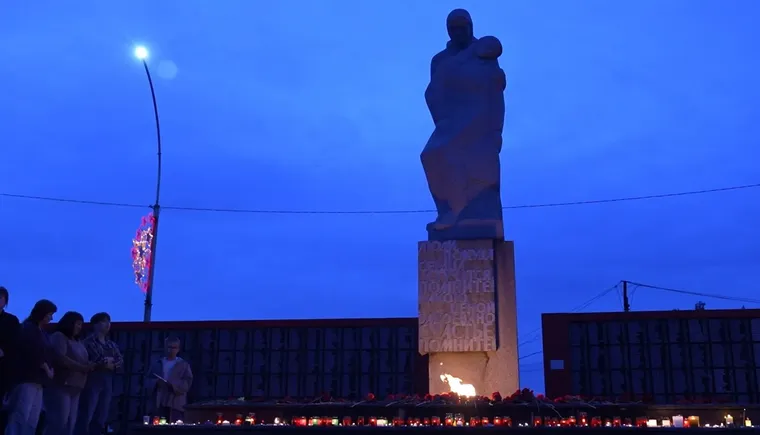 Свеча памяти