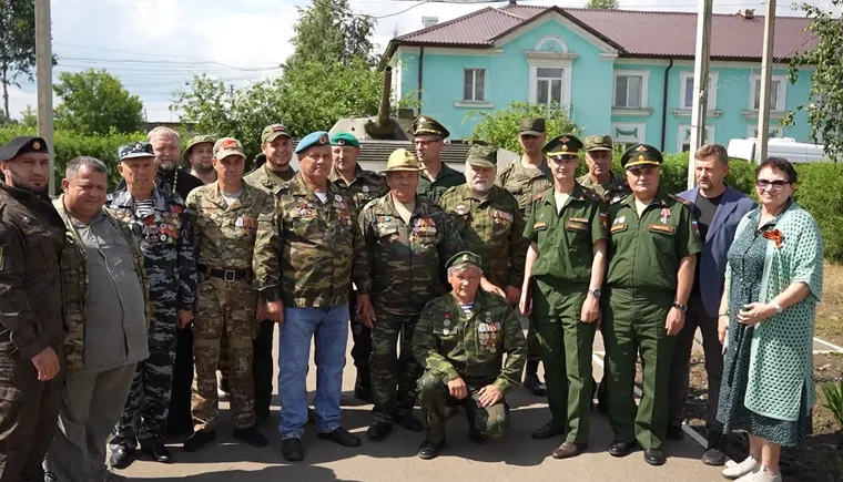 Митинг в честь Дня ветеранов боевых действий